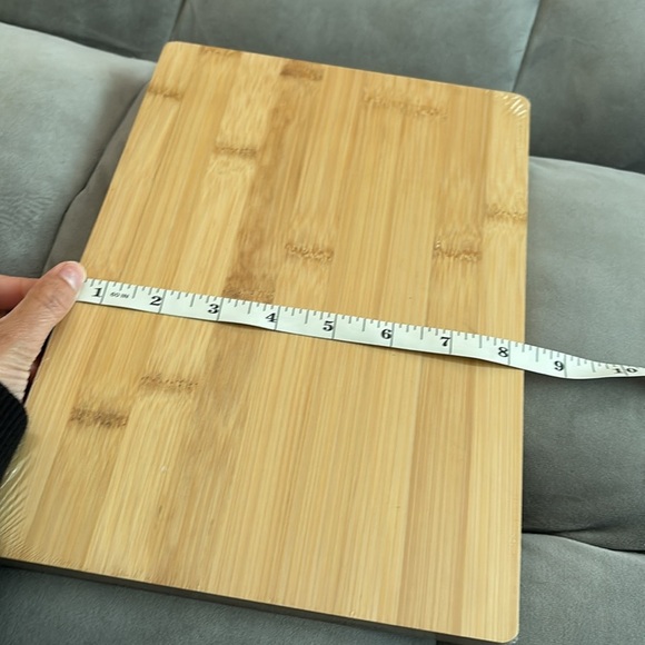 New Wood Cutting Board - Picture 2 of 4